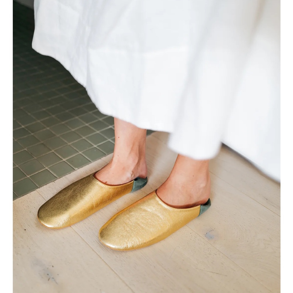 Jill Burrows Gold & Forest Green House Slippers / 10